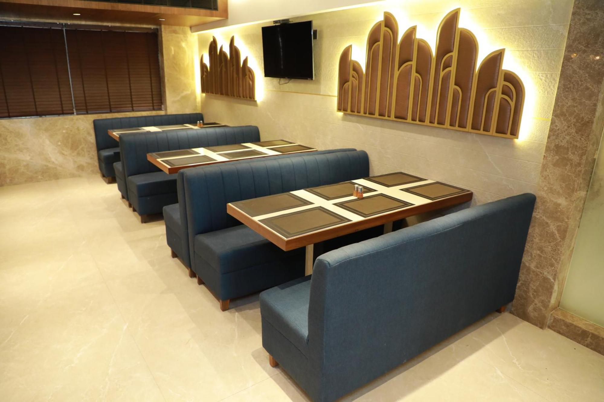 Hotel Archana Residency Mumbai Exteriör bild